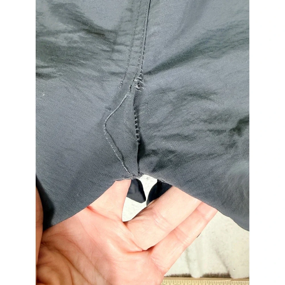 The North Face Belted Cargo Hiking Shorts Mens Gray Nylon XL Asphalt AU2D Trail
